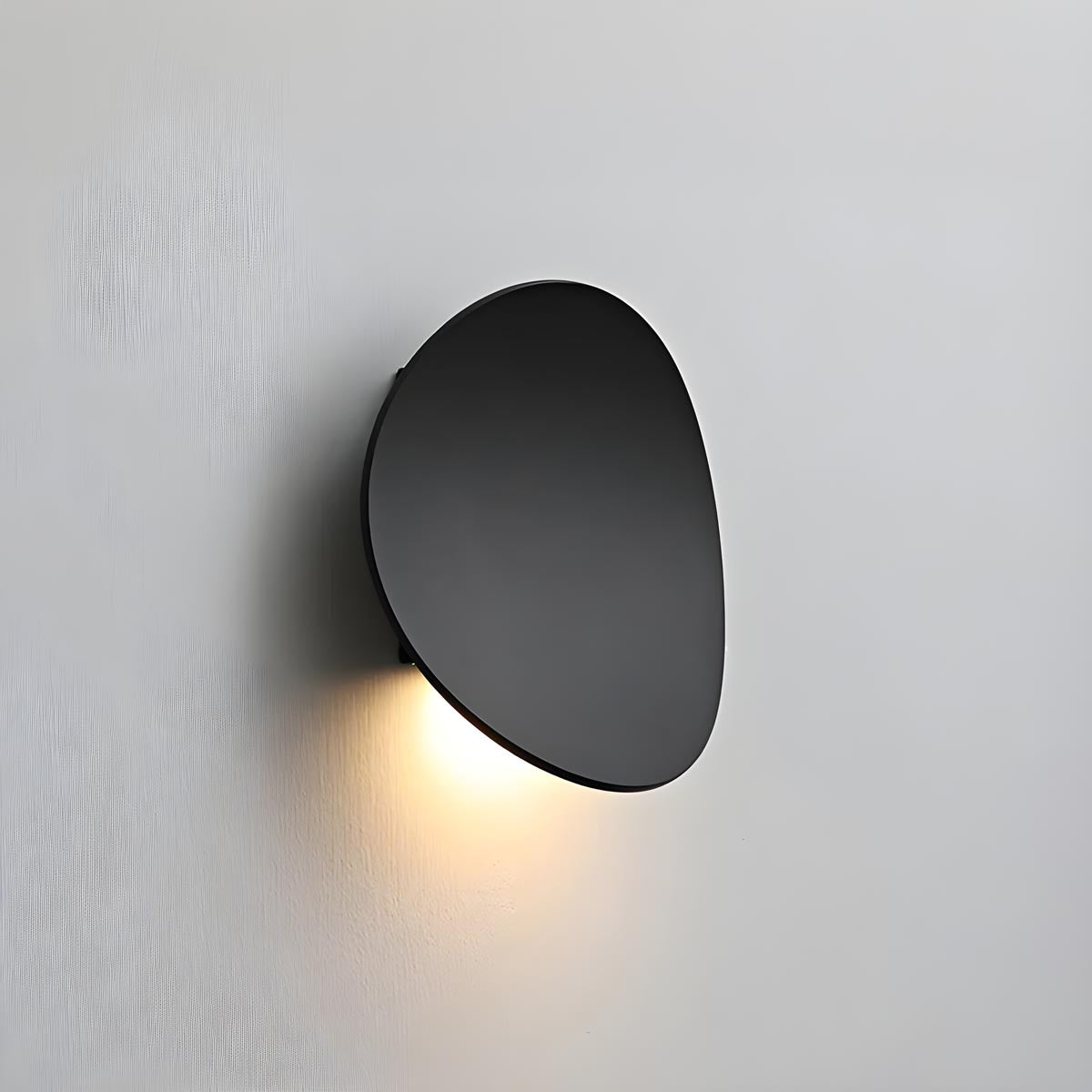 Dusk Wall Light